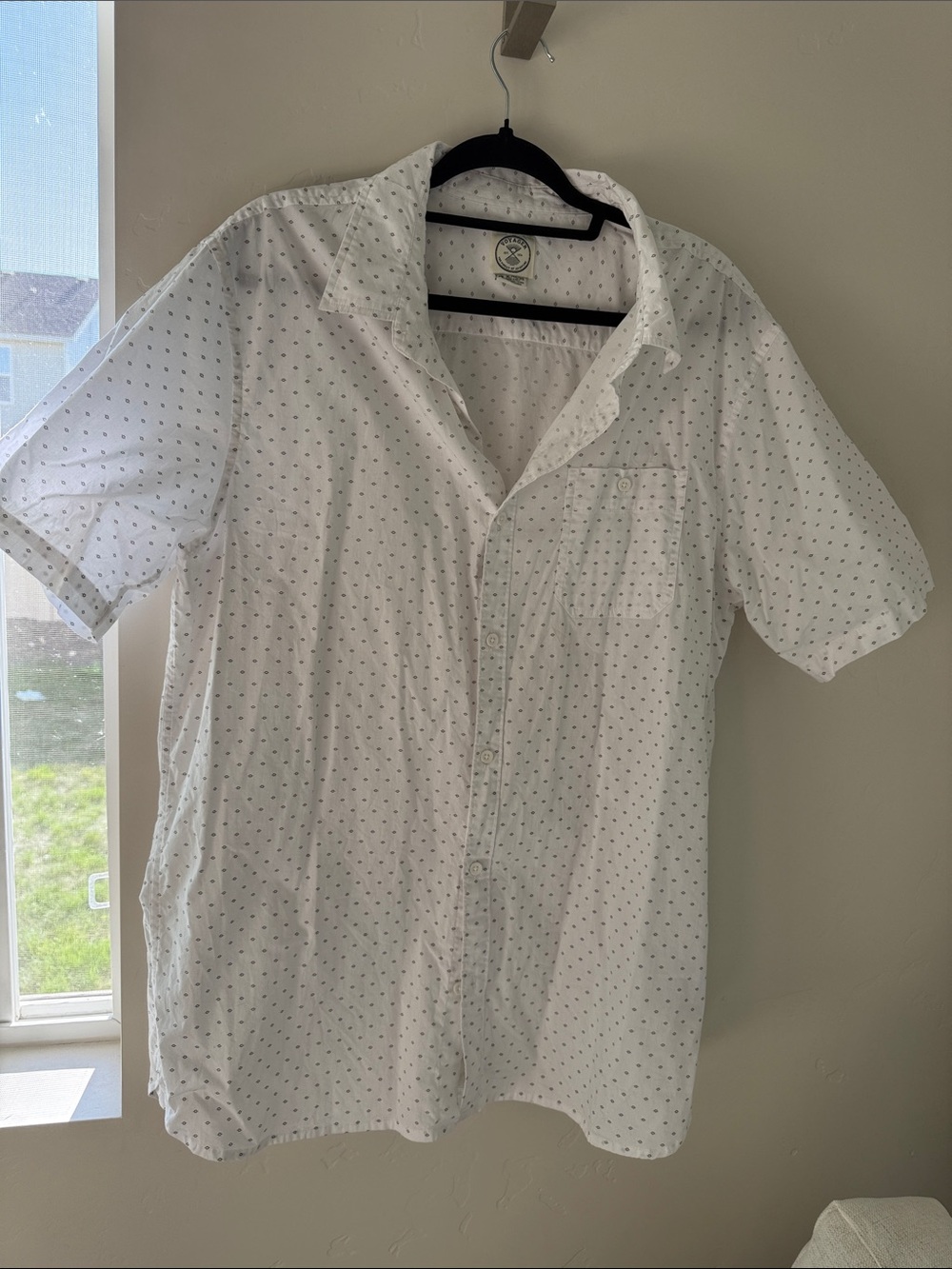 Voyager Casual Cotton White Short-Sleeve Button-Down Shirt with Micro Print XL